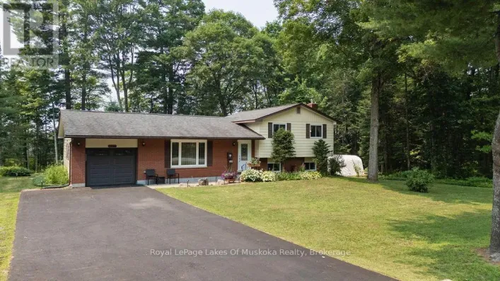 950 MUSKOKA #3 ROAD N, Huntsville