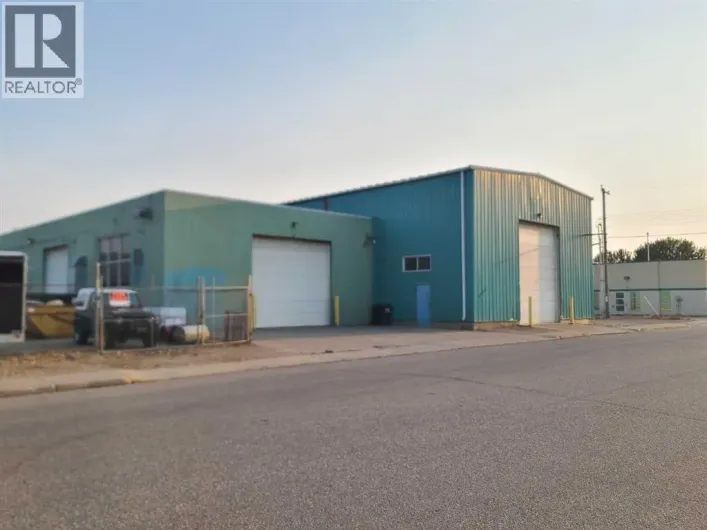 9503-9519 90 Avenue, Peace River