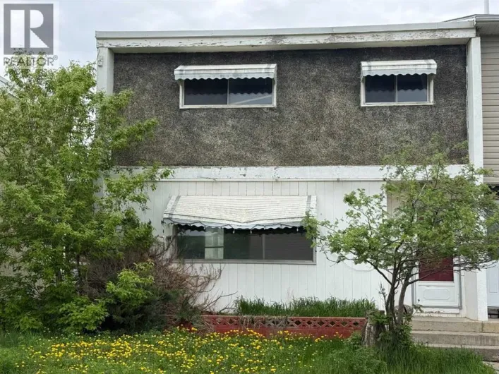 9507 89 Avenue, Peace River