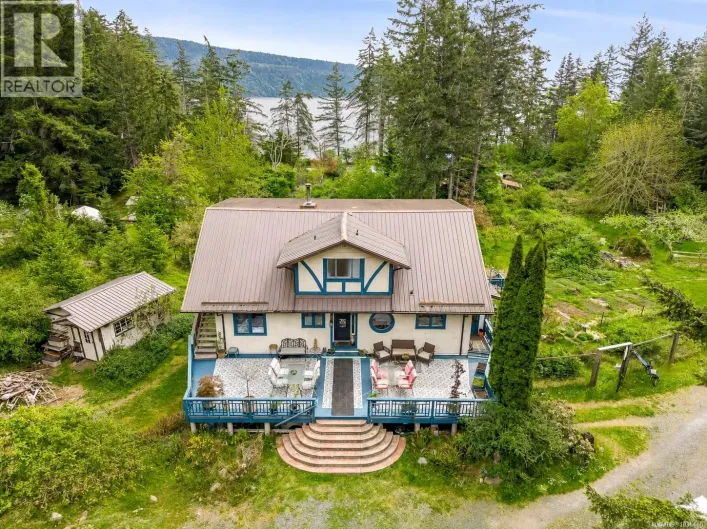 9510 McFarlane Rd, Denman Island
