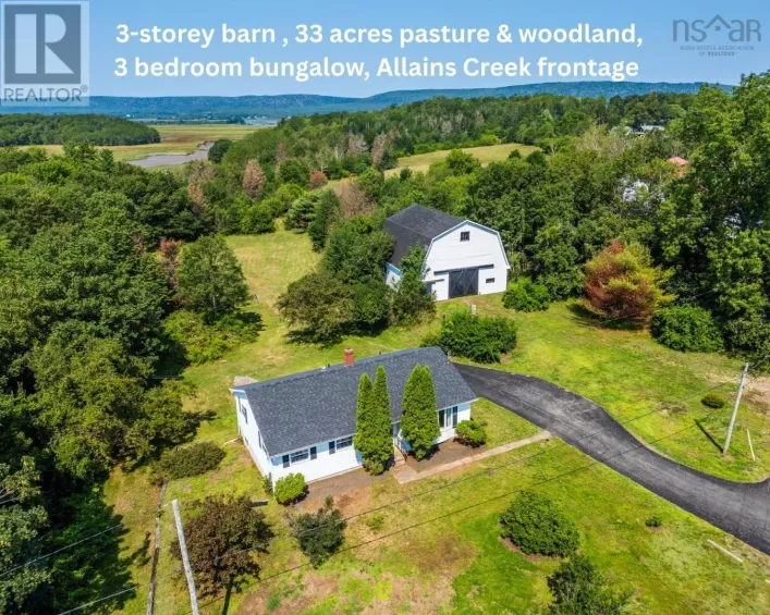 9515 Highway 8, Lequille