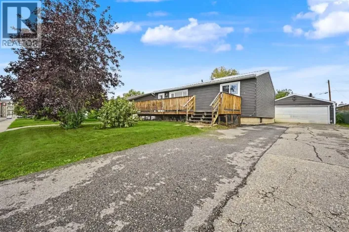 9516 98 Avenue, Grande Prairie