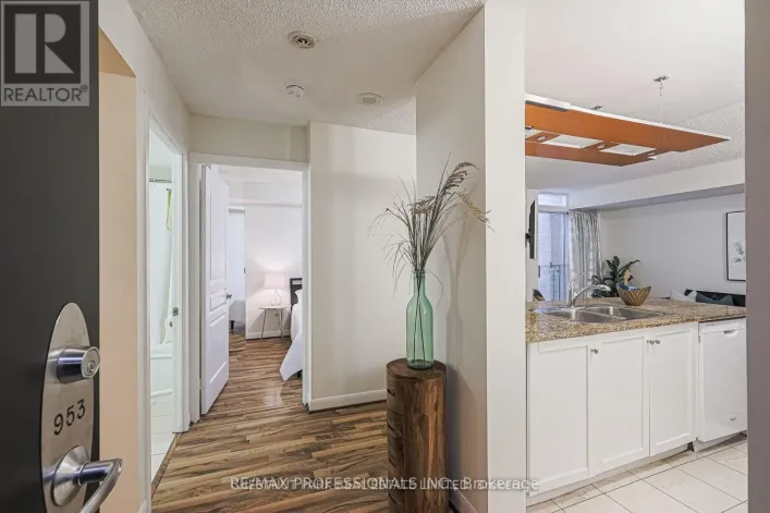 953 - 313 RICHMOND STREET E, Toronto