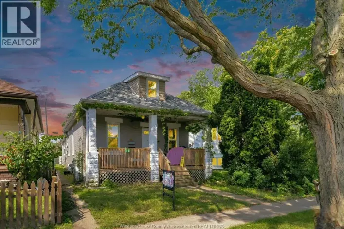 953 HENRY FORD Unit# FRONT, Windsor