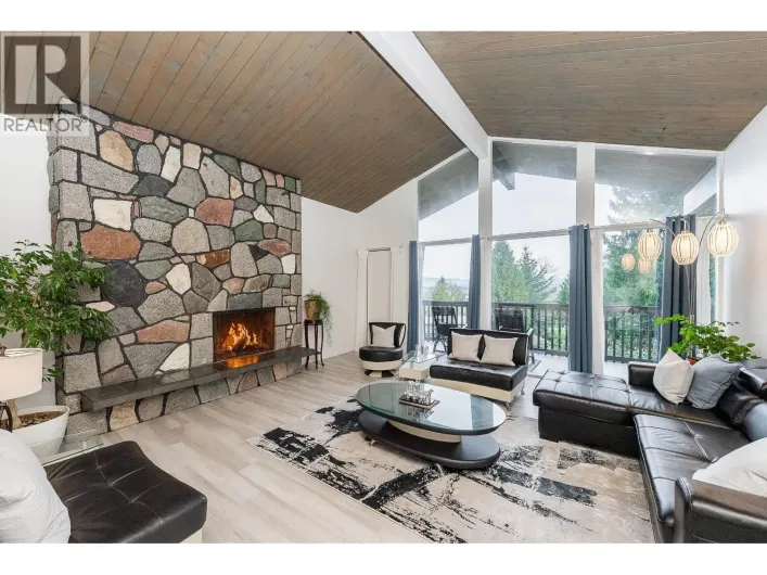 953 RANCH PARK WAY, Coquitlam