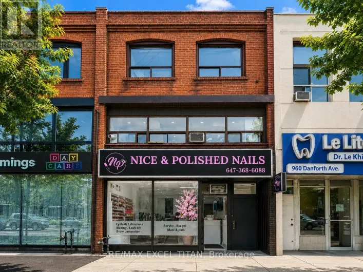954 DANFORTH AVENUE, Toronto