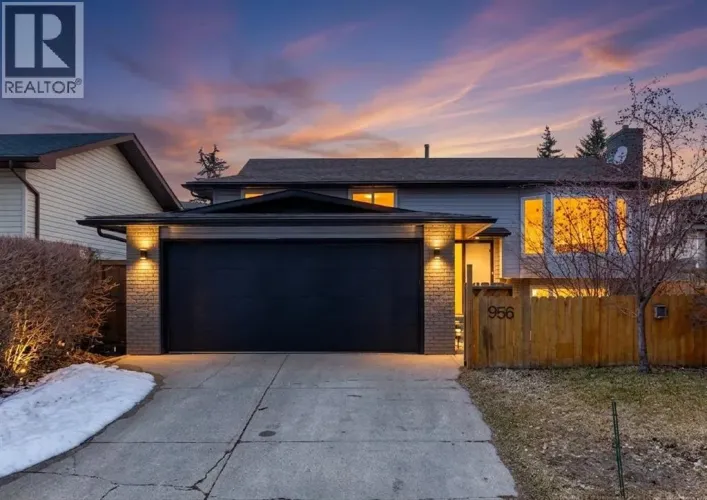 956 Bracewood Rise SW, Calgary