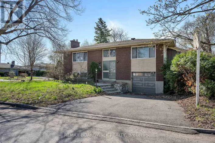 956 GARWOOD AVENUE, Ottawa