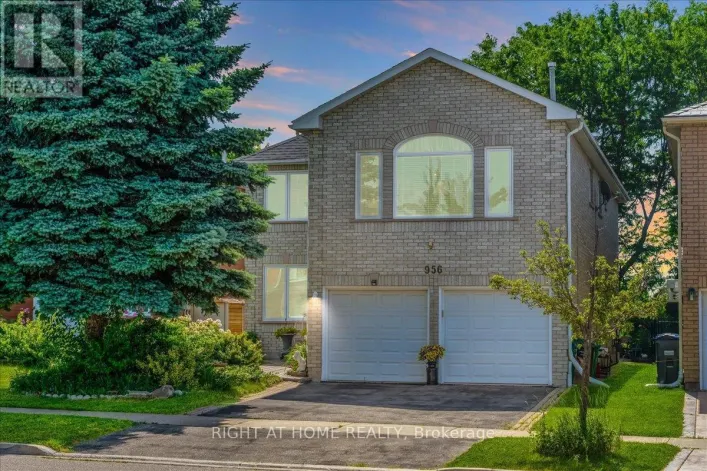 956 WINTERTON WAY, Mississauga