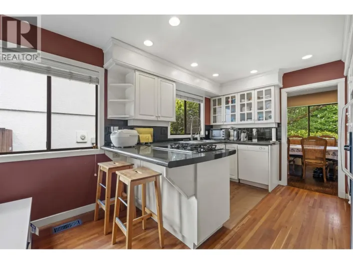 9560 GLENDOWER DRIVE, Richmond