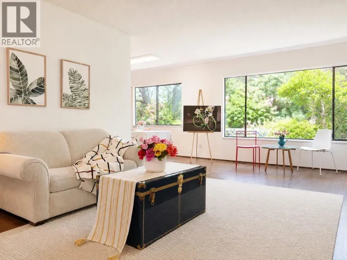 9560 GLENDOWER DRIVE, Richmond