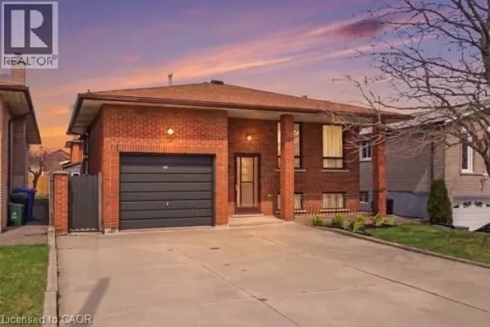 957 STONE CHURCH Road E, Hamilton