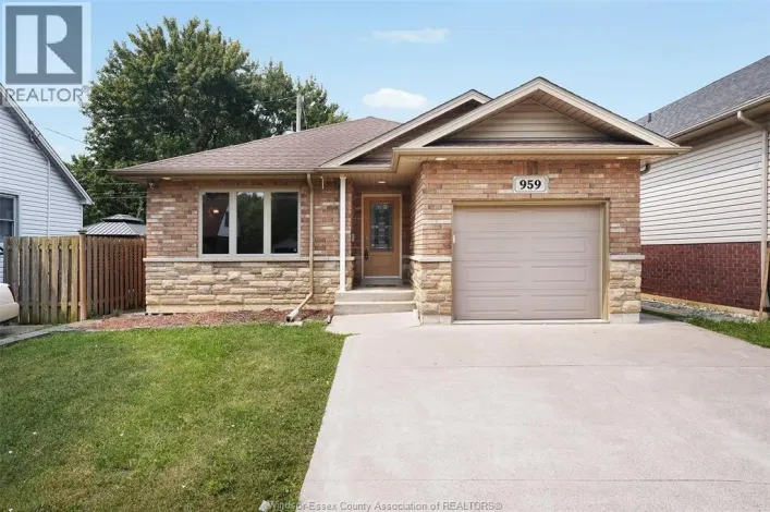 959 Prado Place, Windsor