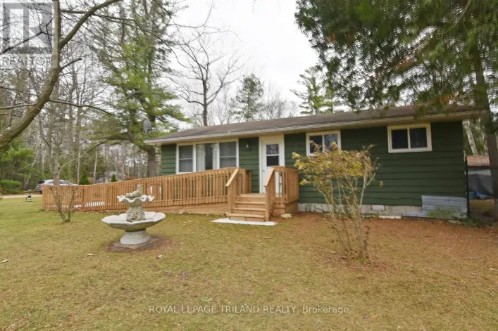 9599 PLEASANT ROAD, Lambton Shores