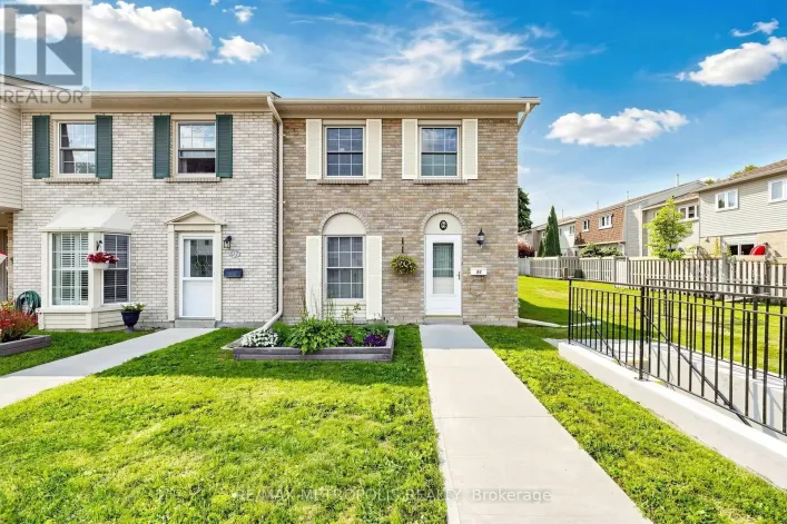 96 - 580 EYER DRIVE, Pickering