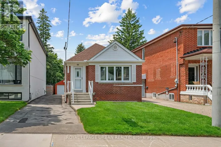 96 CEDARCREST BOULEVARD, Toronto