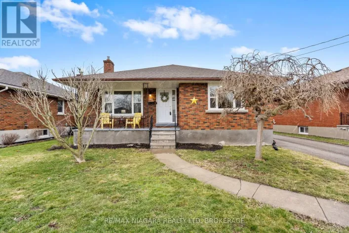 96 CLARKE STREET, Port Colborne