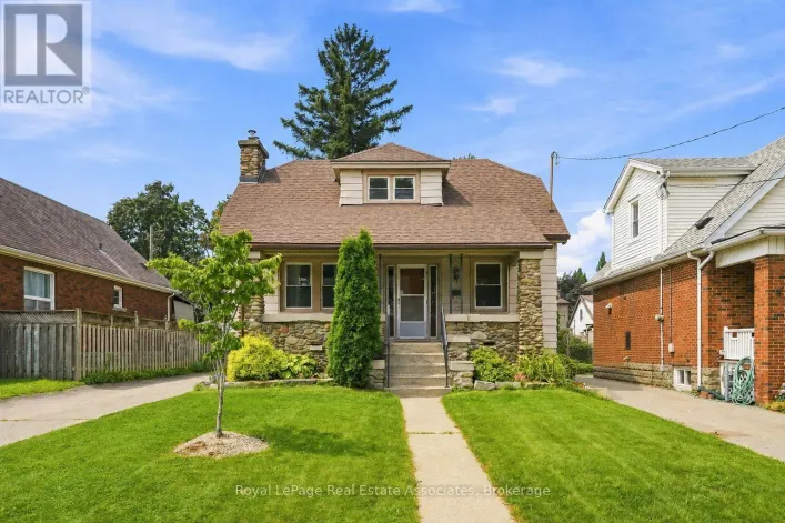 96 HUXLEY AVENUE S, Hamilton