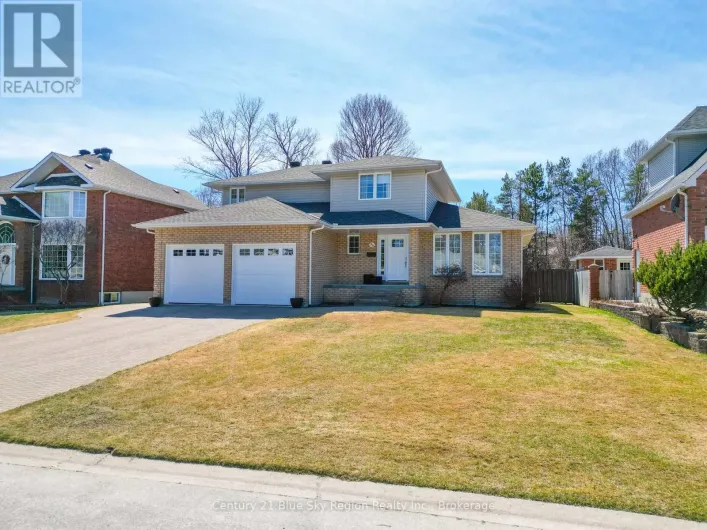 96 JANEY AVENUE, North Bay