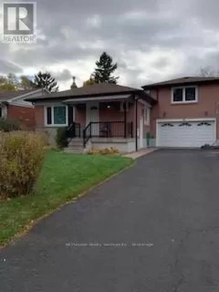 96 KITCHENER ROAD, Toronto