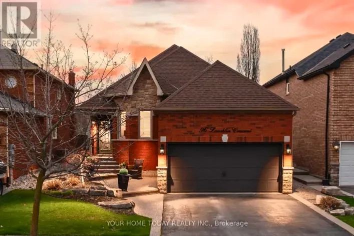 96 LAUCHLIN CRESCENT, Halton Hills