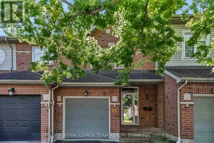 Row / Townhouse for sale: 96 REDPATH DRIVE, Ottawa