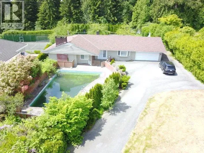 960 PYRFORD ROAD, West Vancouver