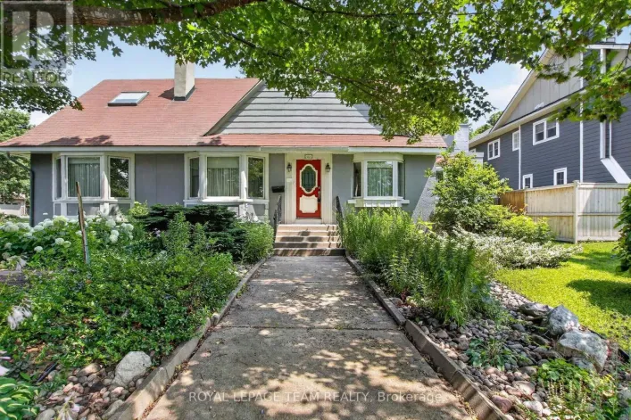 961 KINGSMERE AVENUE, Ottawa