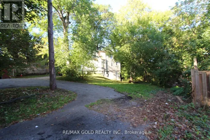 961 LAKESHORE ROAD W, Mississauga