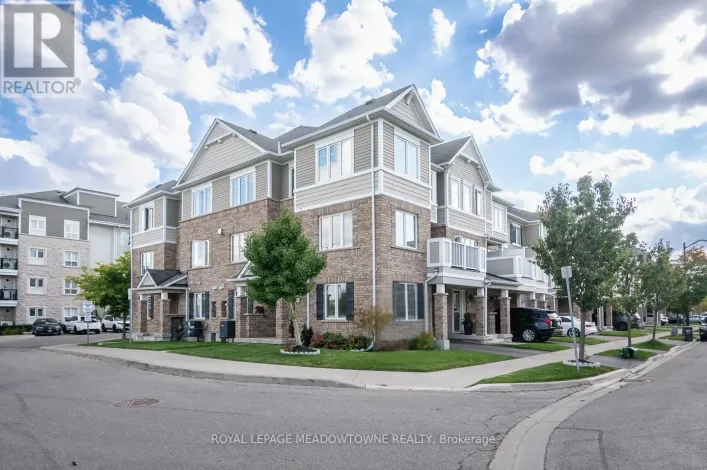 961 NADALIN HEIGHTS, Milton