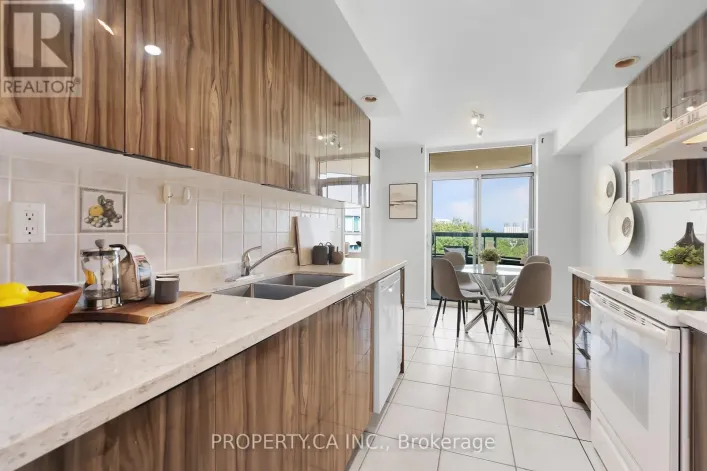 962 - 123 OMNI DRIVE, Toronto