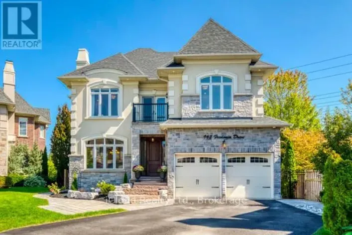 962 FREDONIA DRIVE, Mississauga
