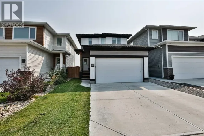 962 Miners Boulevard W, Lethbridge