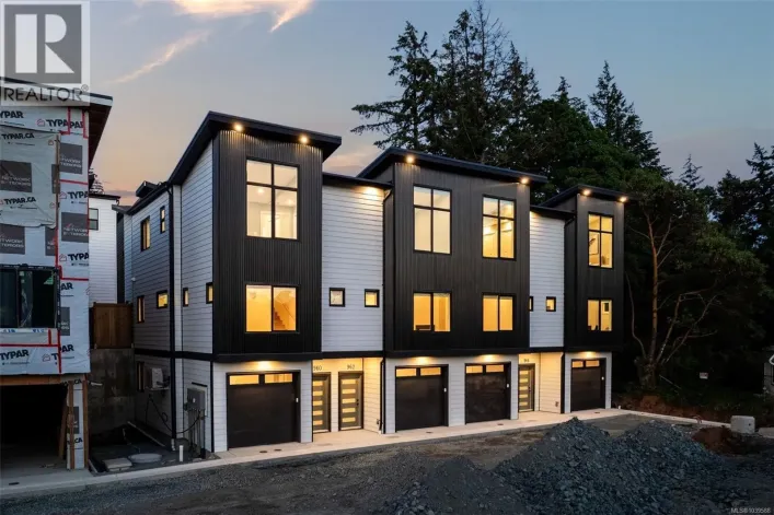 962 Siskin Ridge, Langford