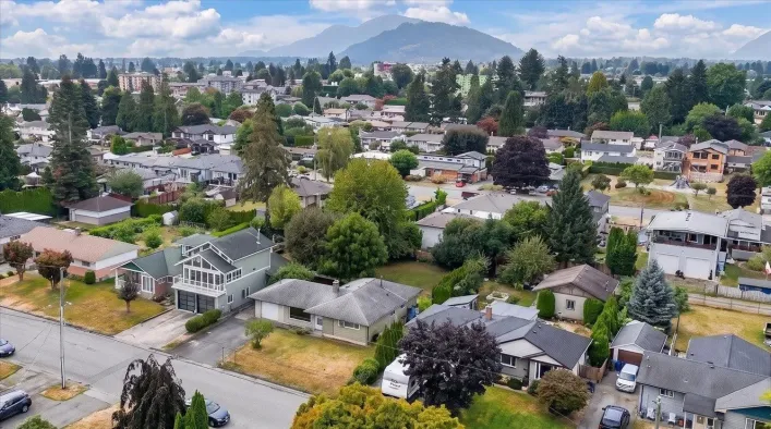 9647 WINDSOR STREET|Chilliwack Proper East, Chilliwack
