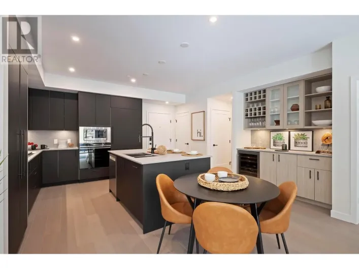 9652 Benchland Drive Unit# 202, Lake Country