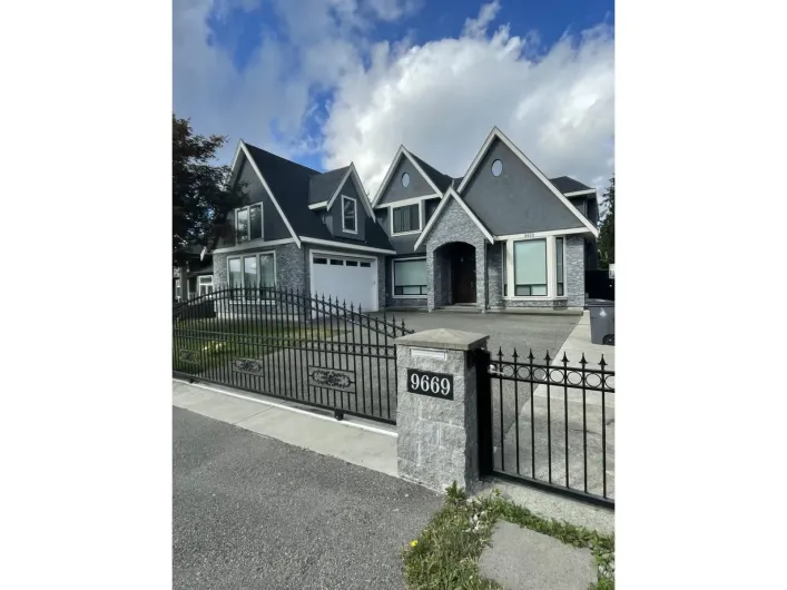 9669 133A STREET, Surrey