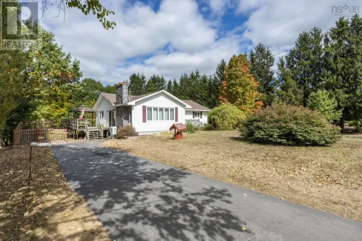 967 Maple Street, Waterville