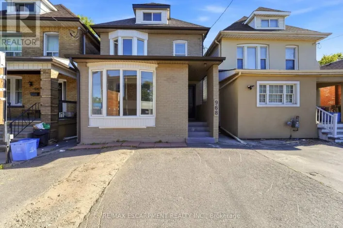 968 MAIN STREET E, Hamilton