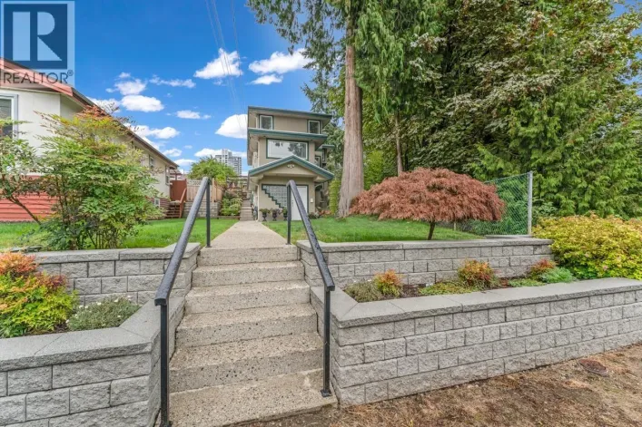 969 MADORE AVENUE, Coquitlam