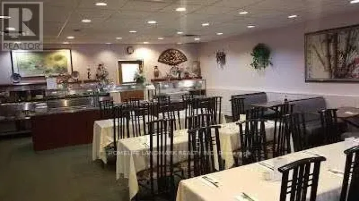 96B MAIN STREET E, Huntsville