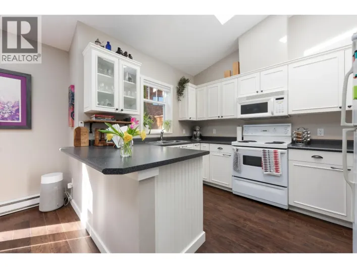 97 1821 WILLOW CRESCENT, Squamish