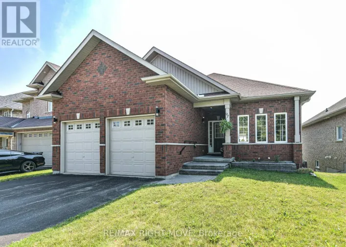 97 ATLANTIS DRIVE, Orillia