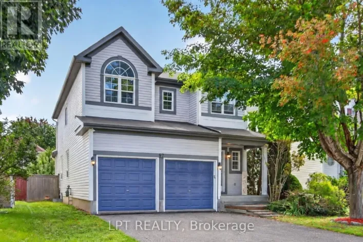 House for sale: 97 BLACK BEAR WAY, Ottawa