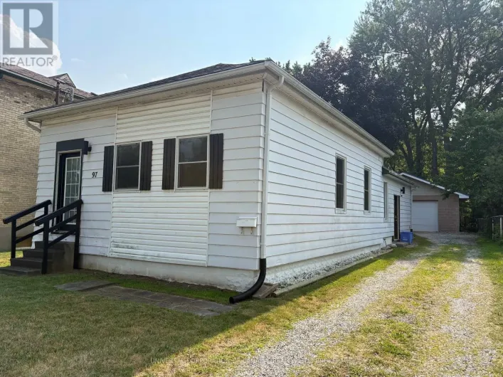 97 CHESLEY AVENUE, London East