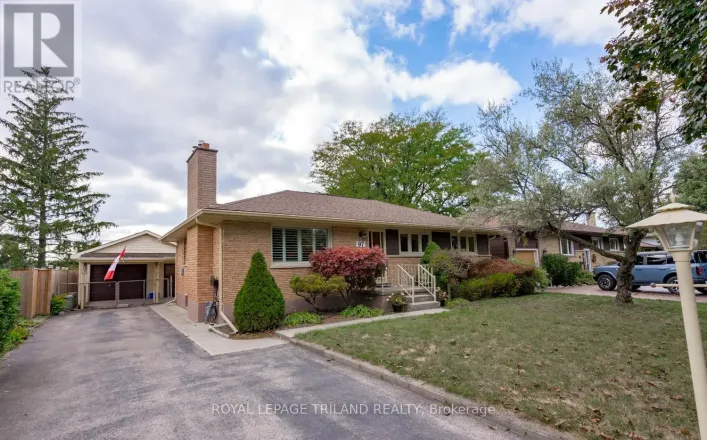 97 GOLDWICK CRESCENT, London East