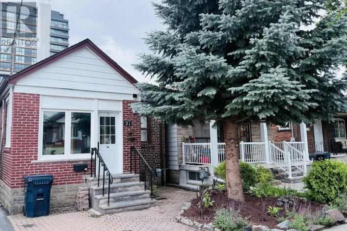 97 LIVINGSTONE AVENUE, Toronto
