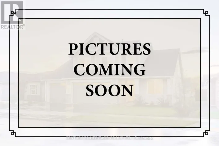 97 MAROON DRIVE, Richmond Hill