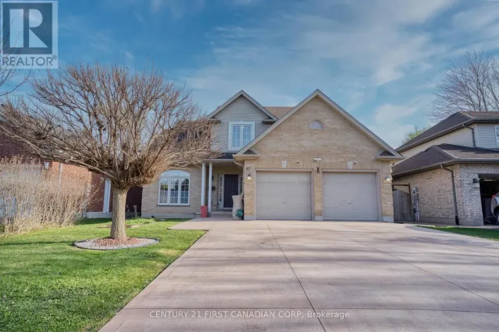 97 MCTAGGART COURT, London North