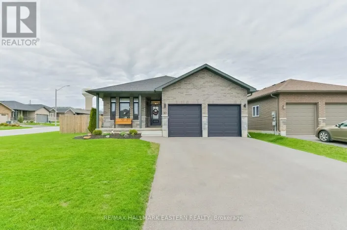 97 NORTHUMBERLAND BOULEVARD, Quinte West
